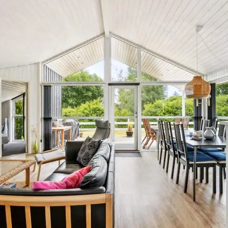 Holiday home 5 Star In Humble-by Traum *