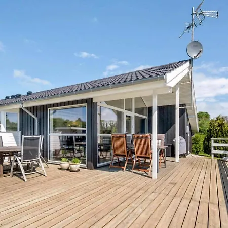 5 Star In Humble-by Traum Holiday home